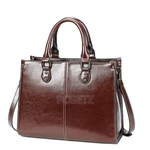 Lv Leather Handbag With Multiple Pockets