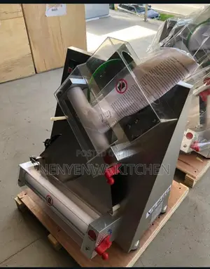 Commercial Pizza Roller Machine