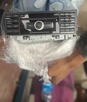C 300 Radio Bluetooth