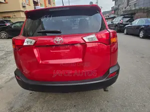 Toyota RAV4 2015 Burgundy