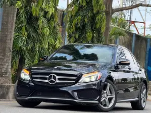 Mercedes-Benz C300 Luxury 4Matic Sedan AWD (2.0L 4cyl 7A) 2016 Black