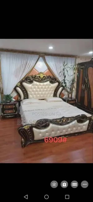 Executive Royal Bed