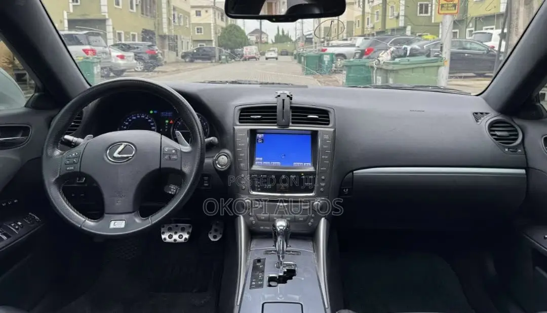 Lexus IS 2012 Silver