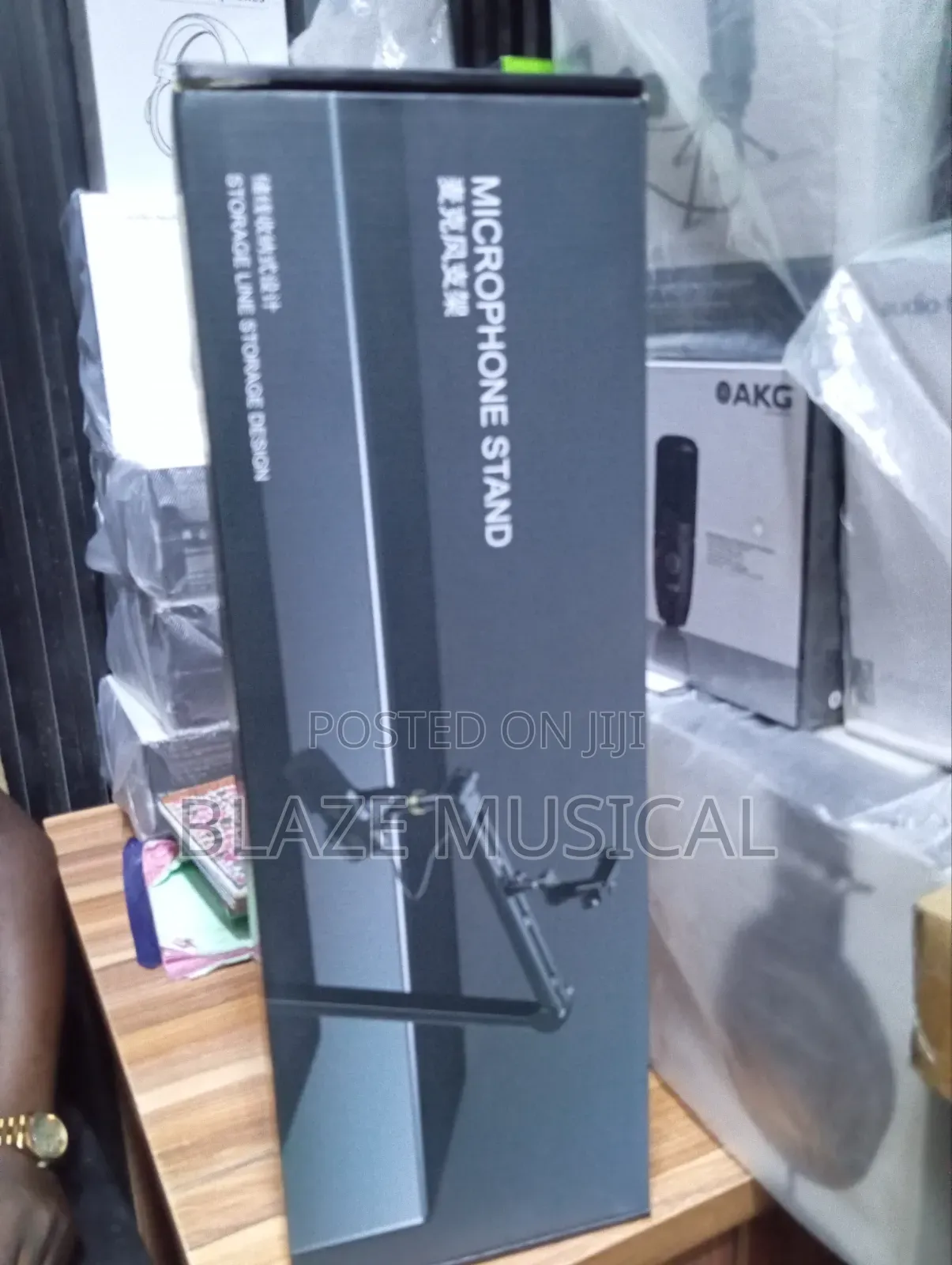 Microphone Stand