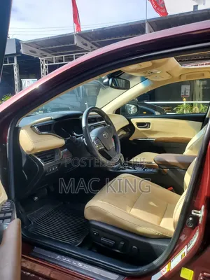 Toyota Avalon Limited 4dr Sedan (3.5L 6cyl 6A) 2014 Maroon