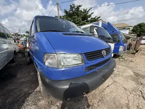Volkswagen Transporter 2003 Blue