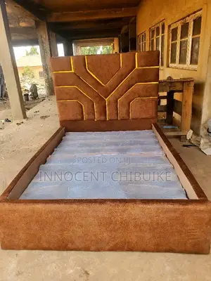 Quality Luxury 4-6 Bedframe