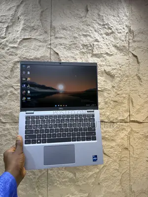 Laptop Dell Latitude 5300 8GB Intel Core i5 SSD 256GB
