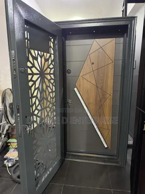 New 4ft Luxury Buglary Door