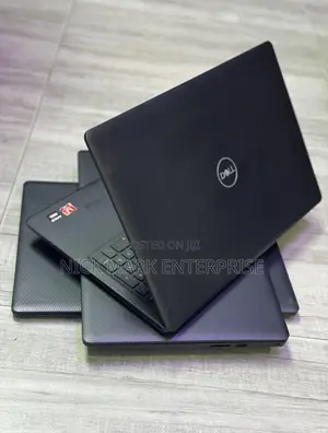 Laptop Dell Inspiron 15 3593 4GB AMD A10 SSD 128GB