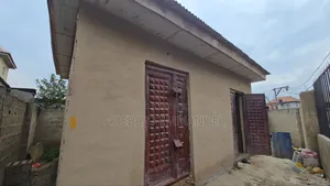 Quater Plot at Onilude, Agege Lagos