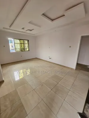 2bdrm Block of Flats in Iwaya for rent