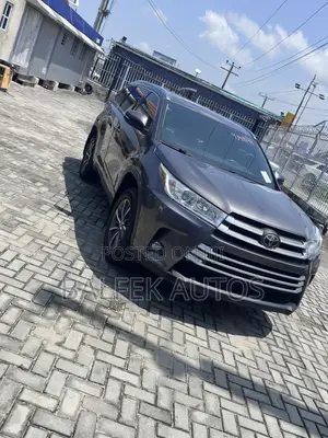 Toyota Highlander 2018 Gray
