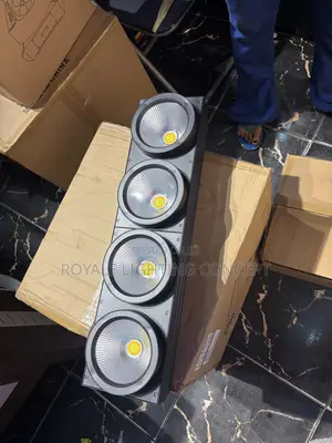 4 Eyes Led Blinder