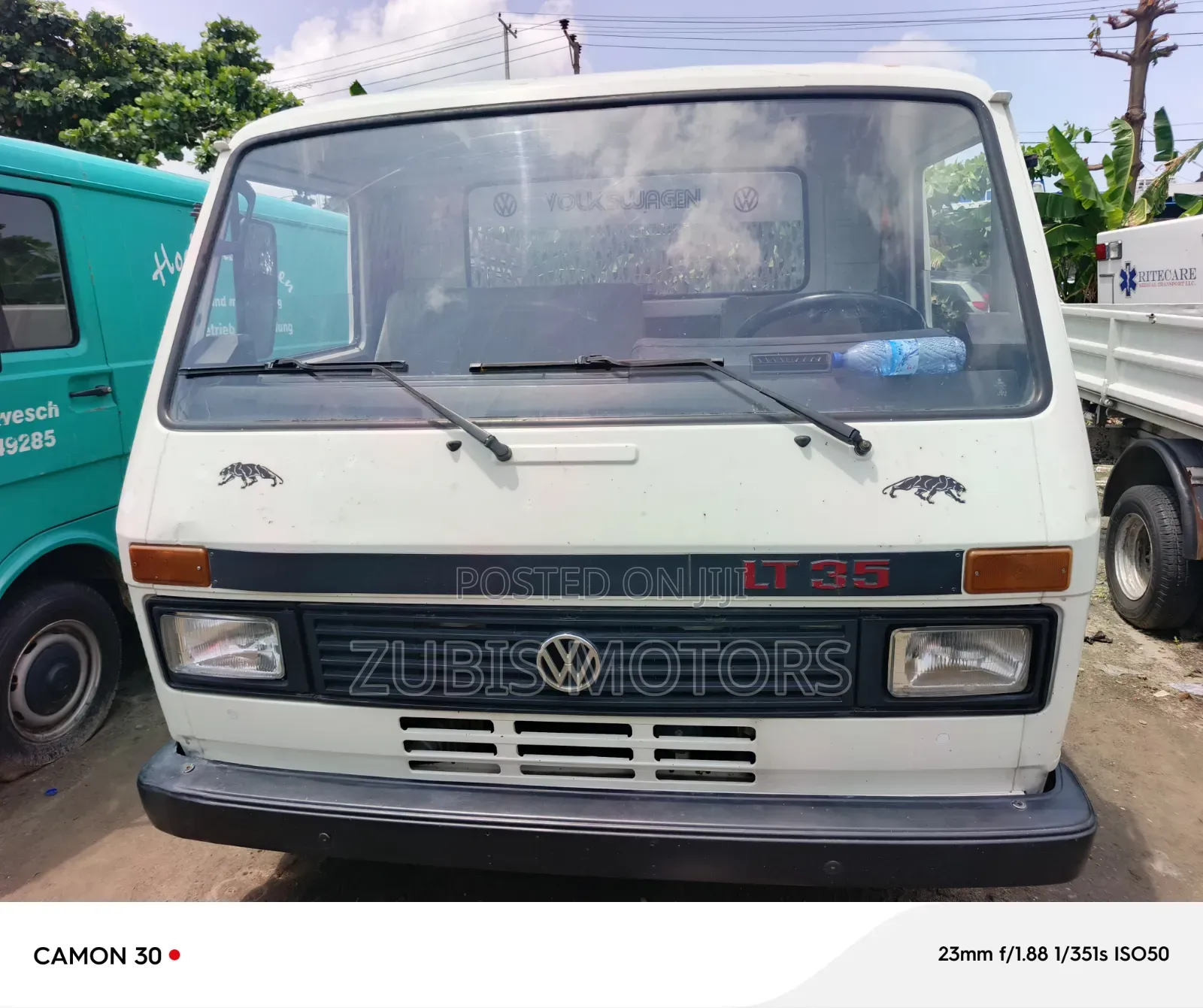 Volkswagen LT 2000 White