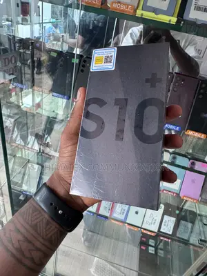 New Samsung Galaxy S10 Plus 128 GB Black