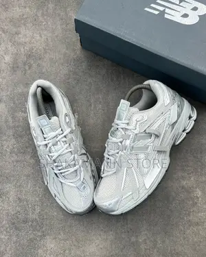 Original New Balance 1906 Silver