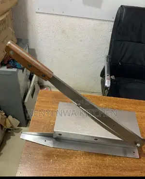 Manual Bone Saw