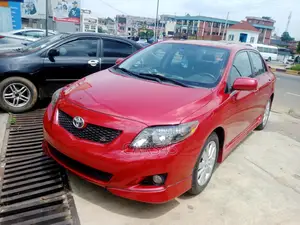 Toyota Corolla 2010 Red