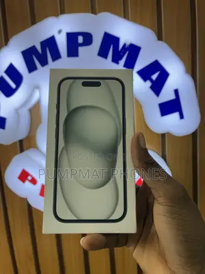 New Apple iPhone 15 128 GB Black