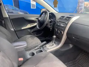 Toyota Corolla 2012 Blue