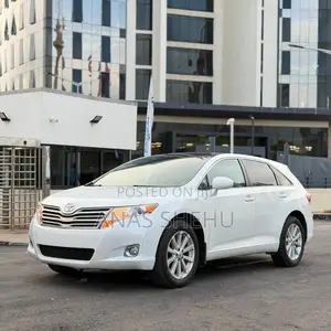 Toyota Venza XLE 2012 White