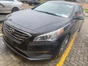 Hyundai Sonata Sport 2.0T Sedan FWD (2.0L 4cyl 6A) 2016 Black