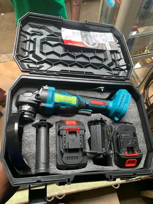 Cordless Angle Grinder Kit