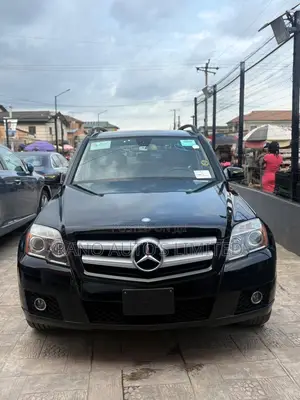 Mercedes-Benz GLK-Class 350 2011 Black