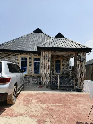 Furnished 3bdrm Bungalow in Oreta, Igbogbo for sale