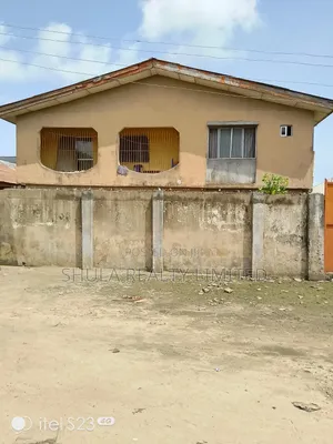 10bdrm House in Ajangbadi for sale