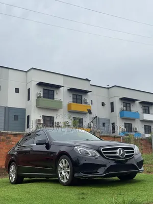 Mercedes-Benz E350 Base 4dr Sedan RWD (3.5L 6cyl 7A) 2013 Black