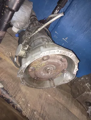 Gear Box for Lexus Is250 2010 Model