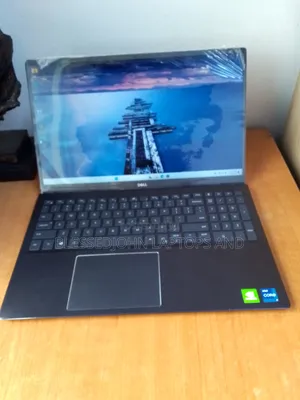 Laptop Dell 16GB Intel Core i7 SSD 256GB
