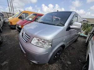 Volkswagen Transporter 2005 Silver