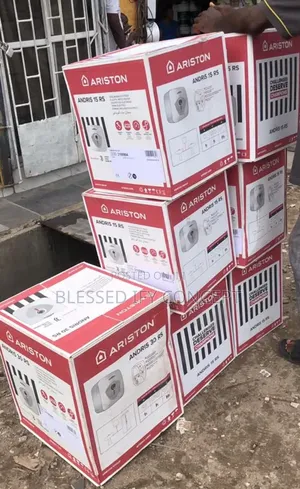 15 Liters Ariston Water Heater, Red