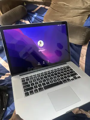 Laptop Apple MacBook Pro 2015 16GB Intel Core i7 SSD 256GB