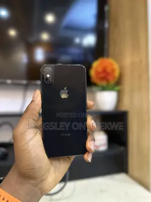 Apple iPhone X 64 GB Black