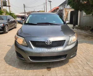 Toyota Corolla 2010 Gray