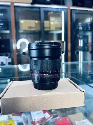 Rokinon 85mm 1.4 Canon Mount