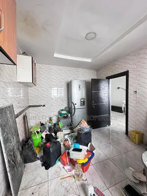 2bdrm Apartment in Chevron for rent