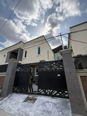 Furnished 3bdrm Duplex in Phase1 for sale