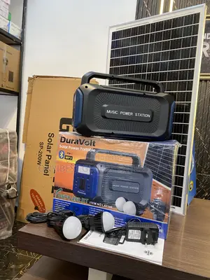 Powerful 200w All in One Solar Generator With 50w Solar Panel