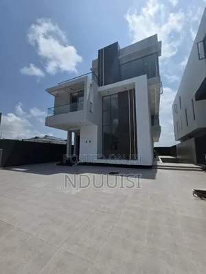 5bdrm Duplex in Parkview Estate for sale