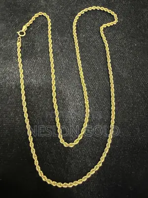Italy 750 Tested 18karat Gold Necklace Diamond Cut Design