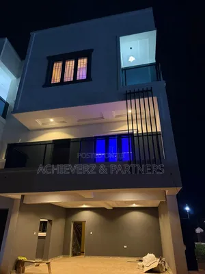 3bdrm Penthouse in Guzape District for sale