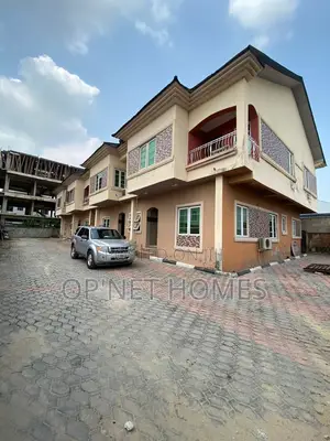 3bdrm Townhouse/Terrace in Lekki for sale