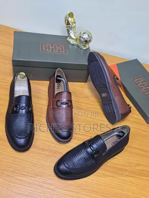 Oggi Quality Metal Buckle Loafers for Menavailable in Black and Brown