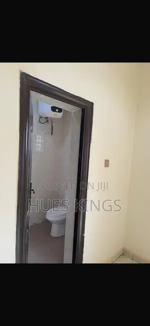 3bdrm Block of Flats in Admiralty Estate, Asokoro for rent