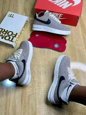 Grey_mixed Af
